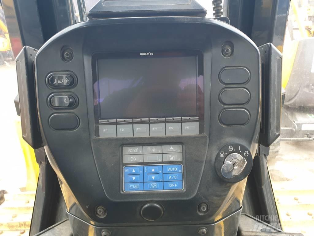 Komatsu D 65 WX-17 Верижни булдозери
