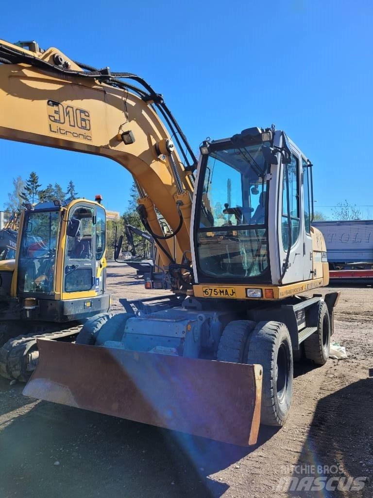 Liebherr 316 Колесни екскаватори