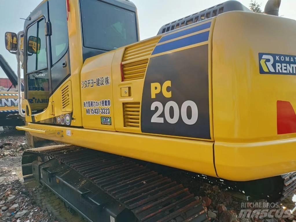 Komatsu PC 200-8 Верижен екскаватор