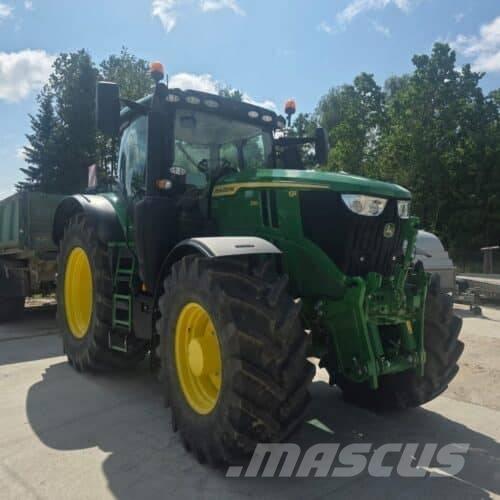 John Deere 6R 230 Трактори