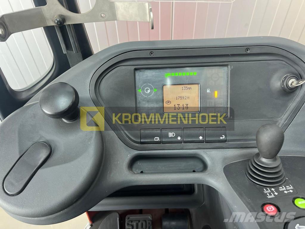 Linde R 16 Ретрак/ Високоповдигач с изместване на вилката напред