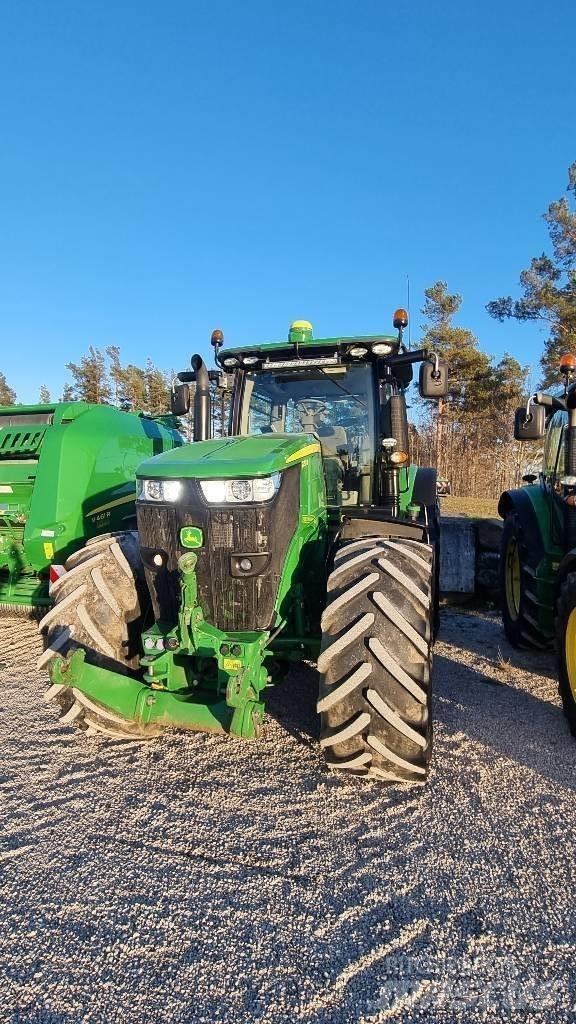 John Deere 7250R Трактори