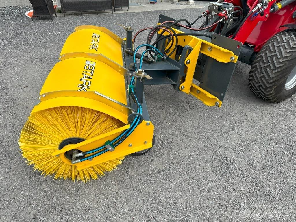Weidemann 1880 Компактни трактори