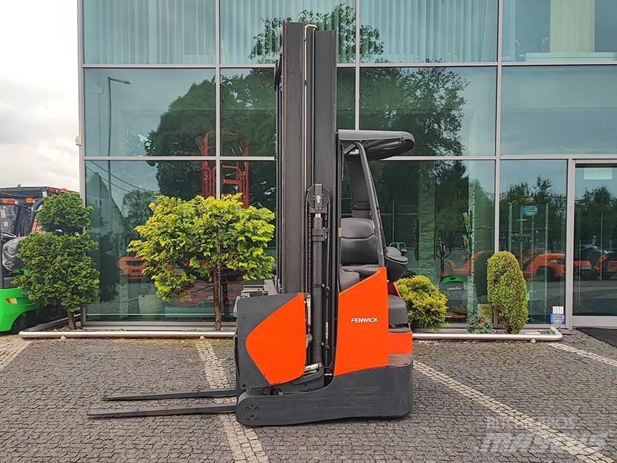 Linde R14X-03 Ретрак/ Високоповдигач с изместване на вилката напред