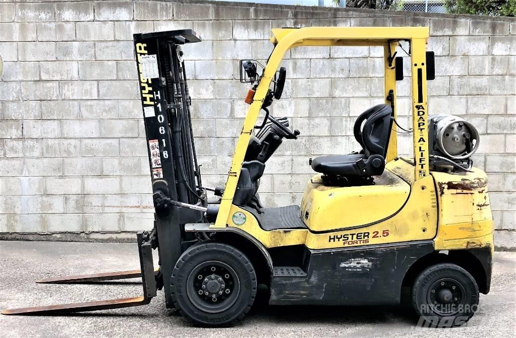 Hyster H2.5TX Камиони с АГУ