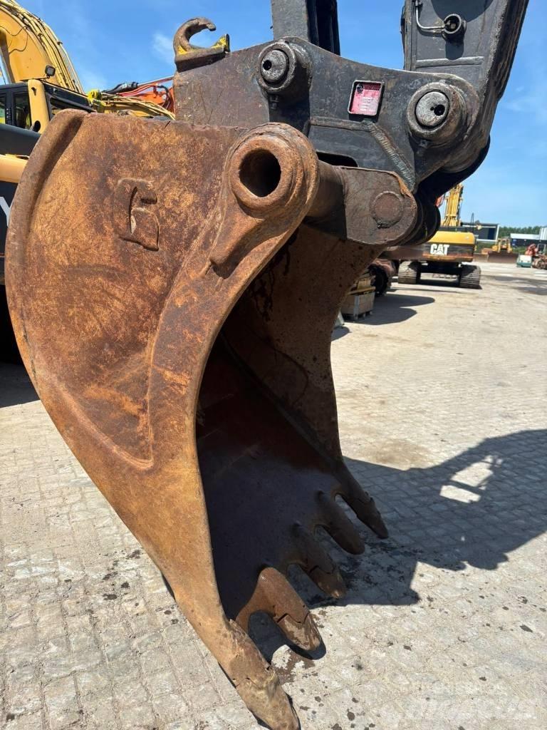 Volvo EC 290 C L Верижен екскаватор