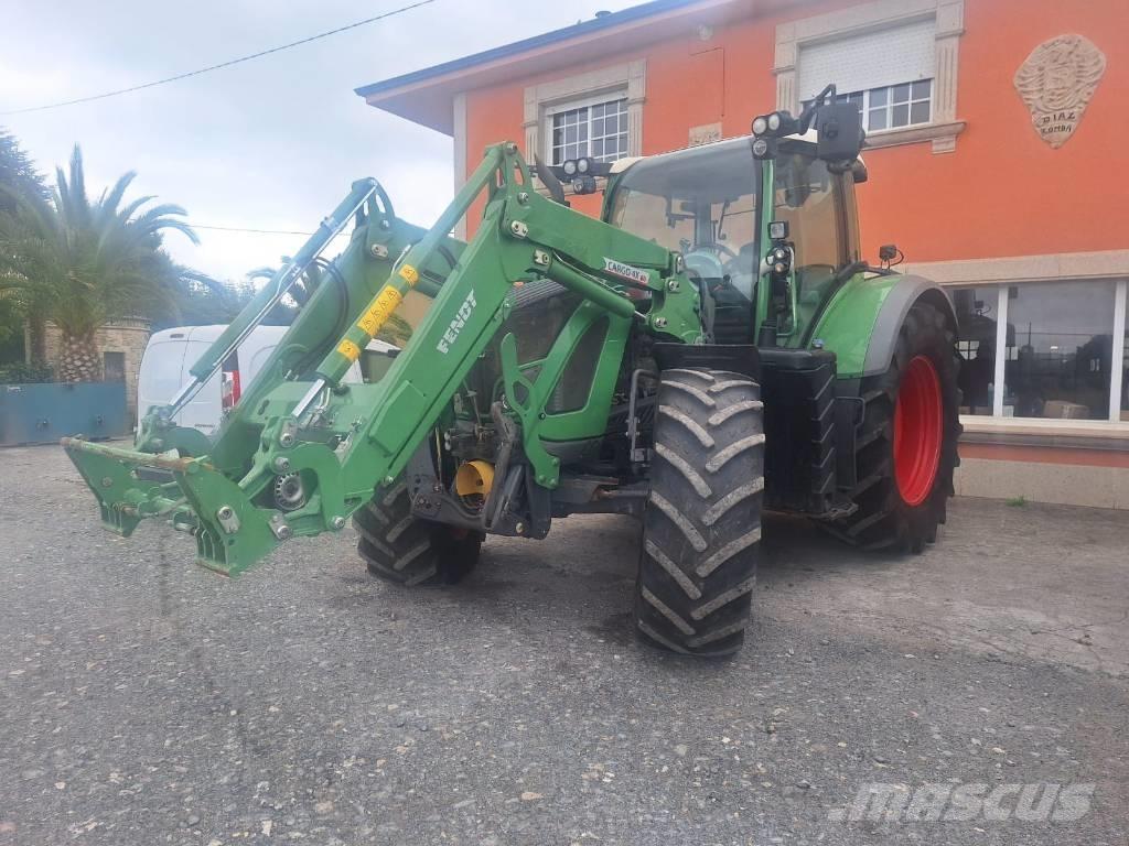 John Deere 6115 R Трактори