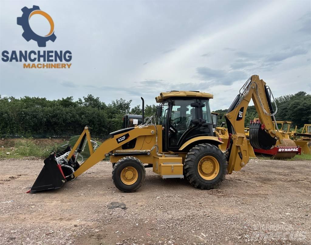 CAT 432 F Товарач със заден ексватор
