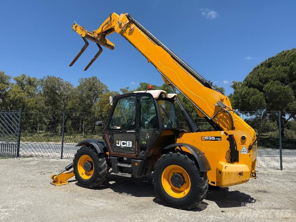 JCB 540-140 Телескопични товарачи