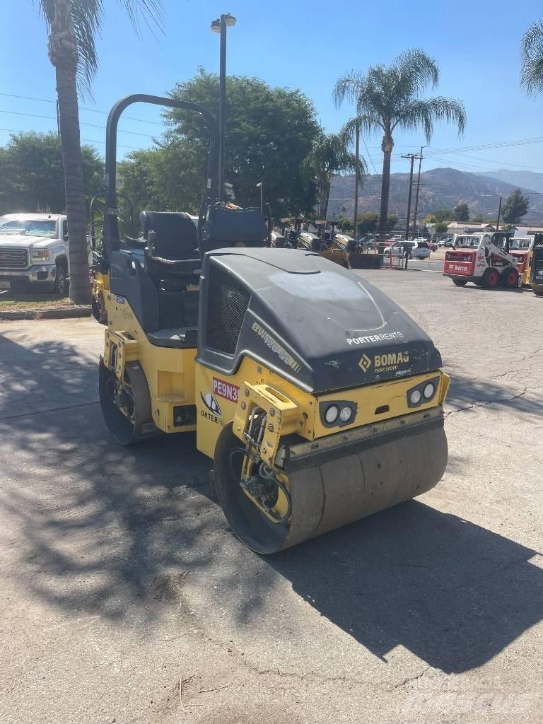 Bomag BW120SL-5 Еднобарабанни ролки
