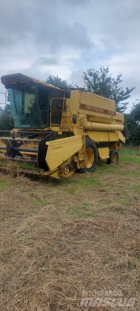 New Holland TX 34 Комбайни