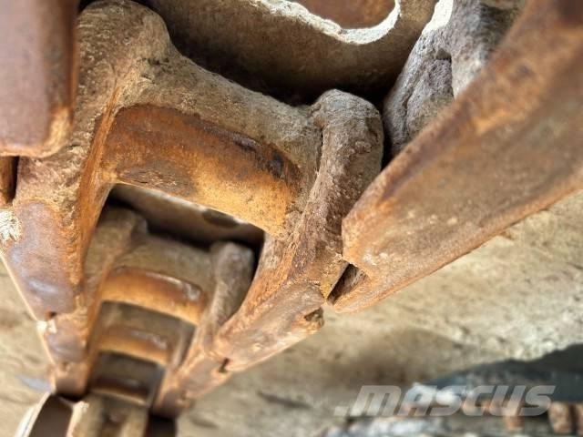 Hitachi ZX 210 LC-5B Верижен екскаватор