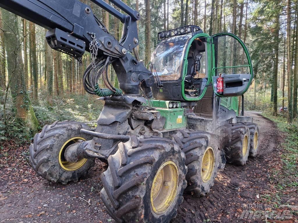 John Deere 1270 E Харвестери