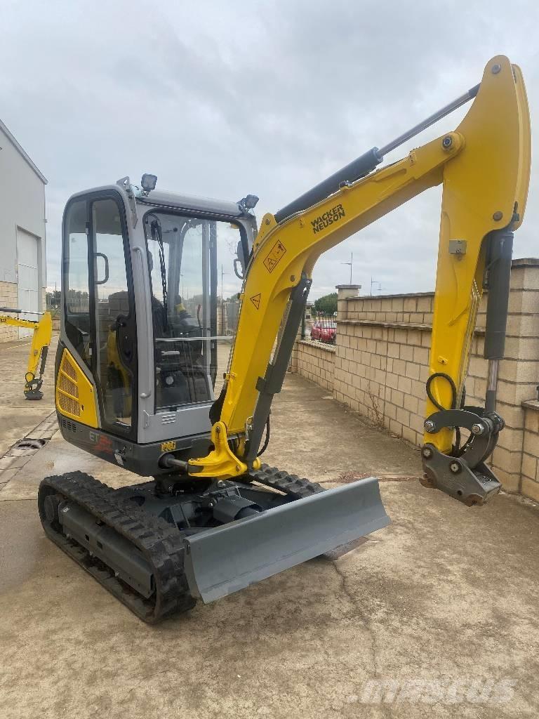 Wacker Neuson ET 24 Мини екскаватори < 7 т