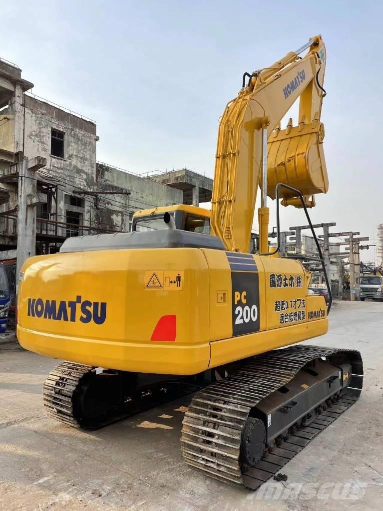 Komatsu PC 200-7 Верижен екскаватор