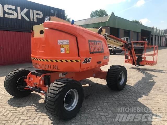 JLG 520 AJ Съчленени стрелови подемници