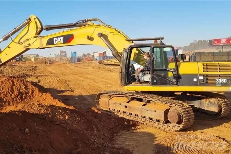 CAT 336D Мини екскаватори < 7 т