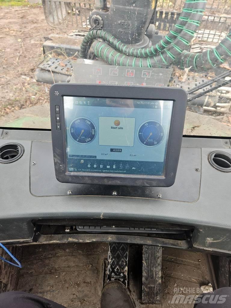 John Deere 1010 G Форуардери