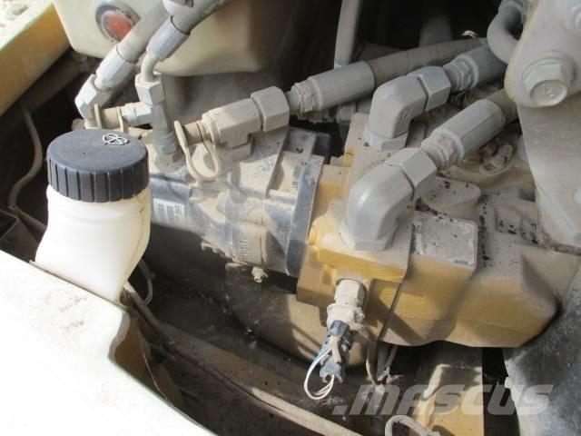 CAT 908 M Колесни товарачи