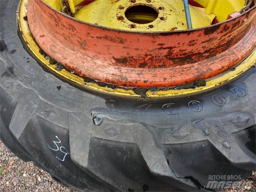 Goodyear 136-38 x2 Колелета/Гуми