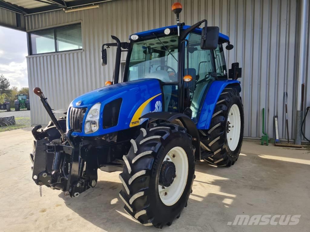New Holland T 5070 Трактори