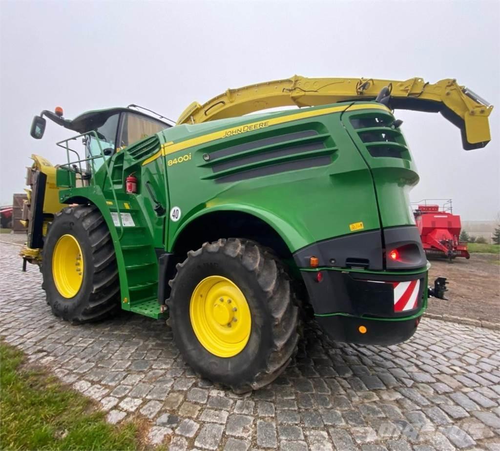 John Deere 8400i Самоходни фуражири