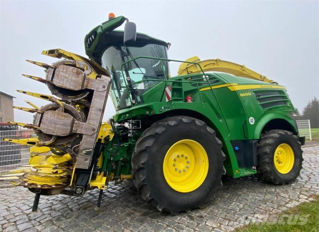 John Deere 8400i Самоходни фуражири