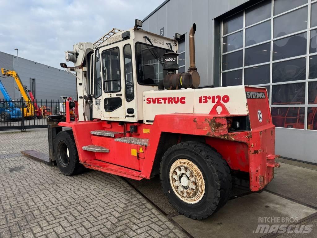 Svetruck 13,6- 1200 Дизелови камиони
