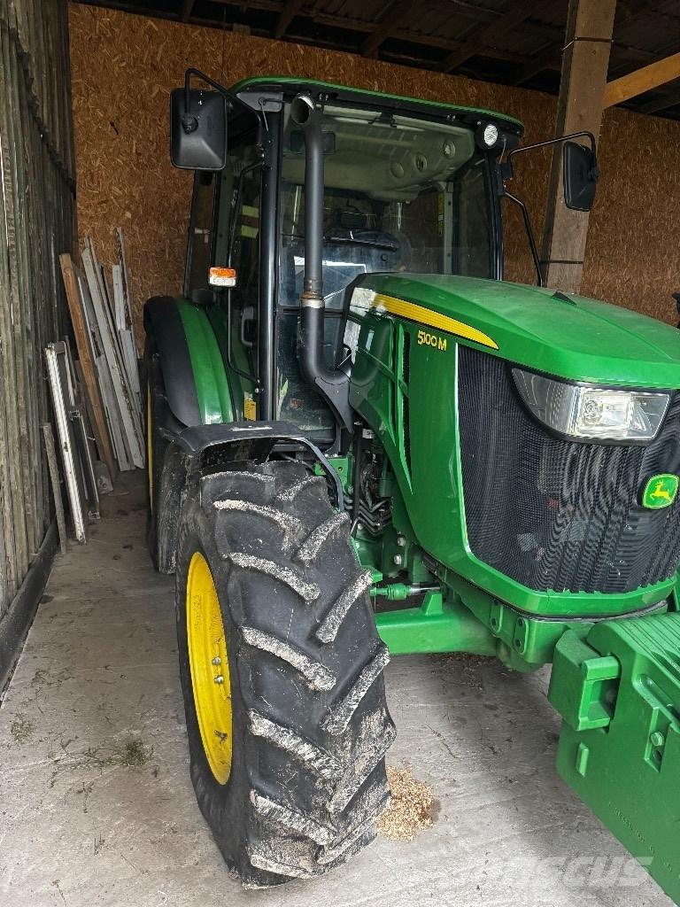 John Deere 5100 M Трактори