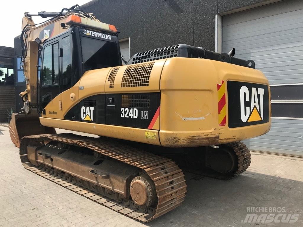 CAT 324D Верижен екскаватор