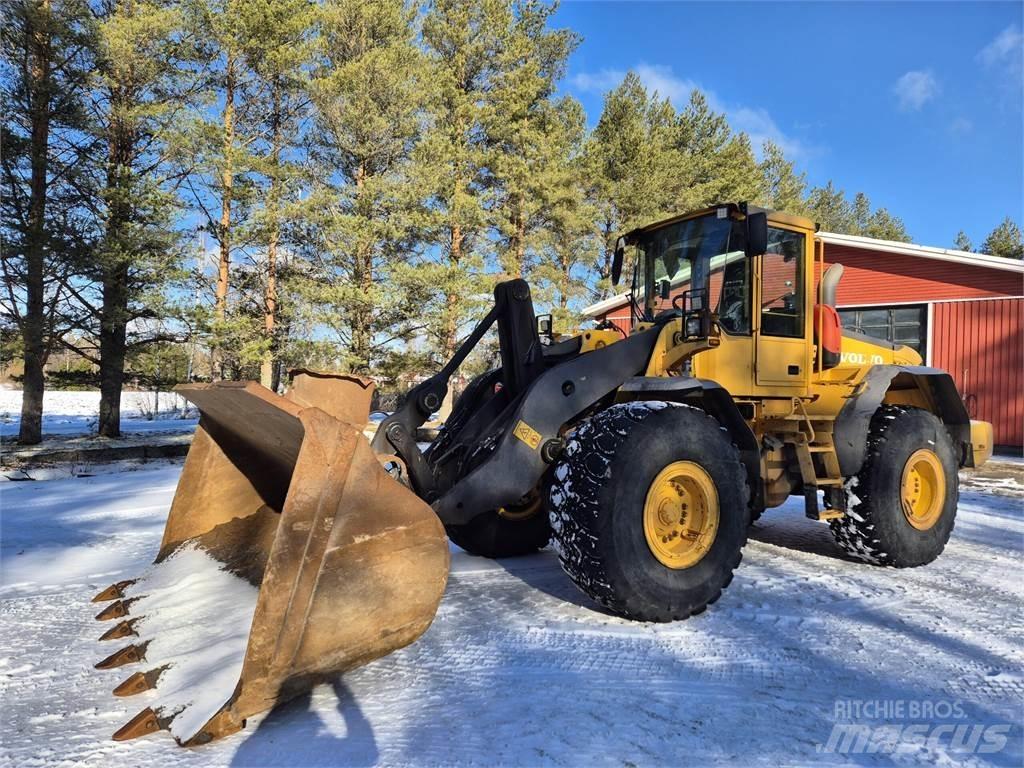Volvo L120E Колесни товарачи
