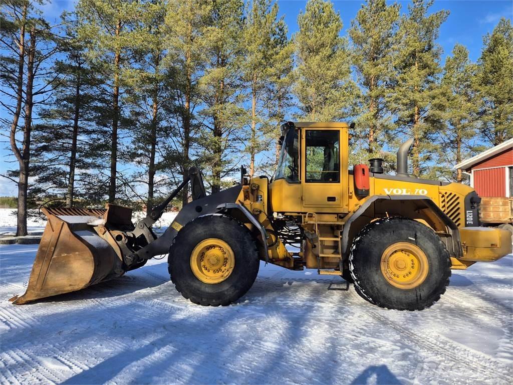 Volvo L120E Колесни товарачи