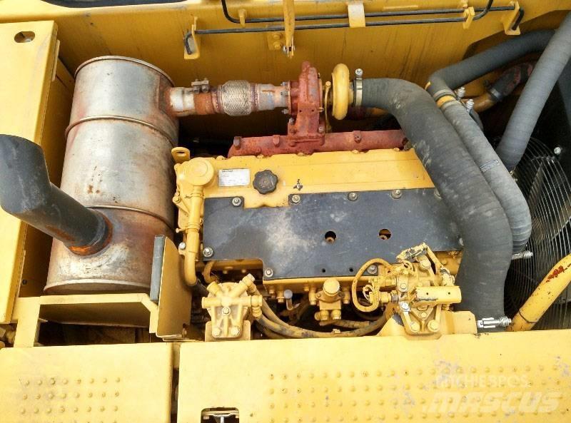 CAT 323 Верижен екскаватор