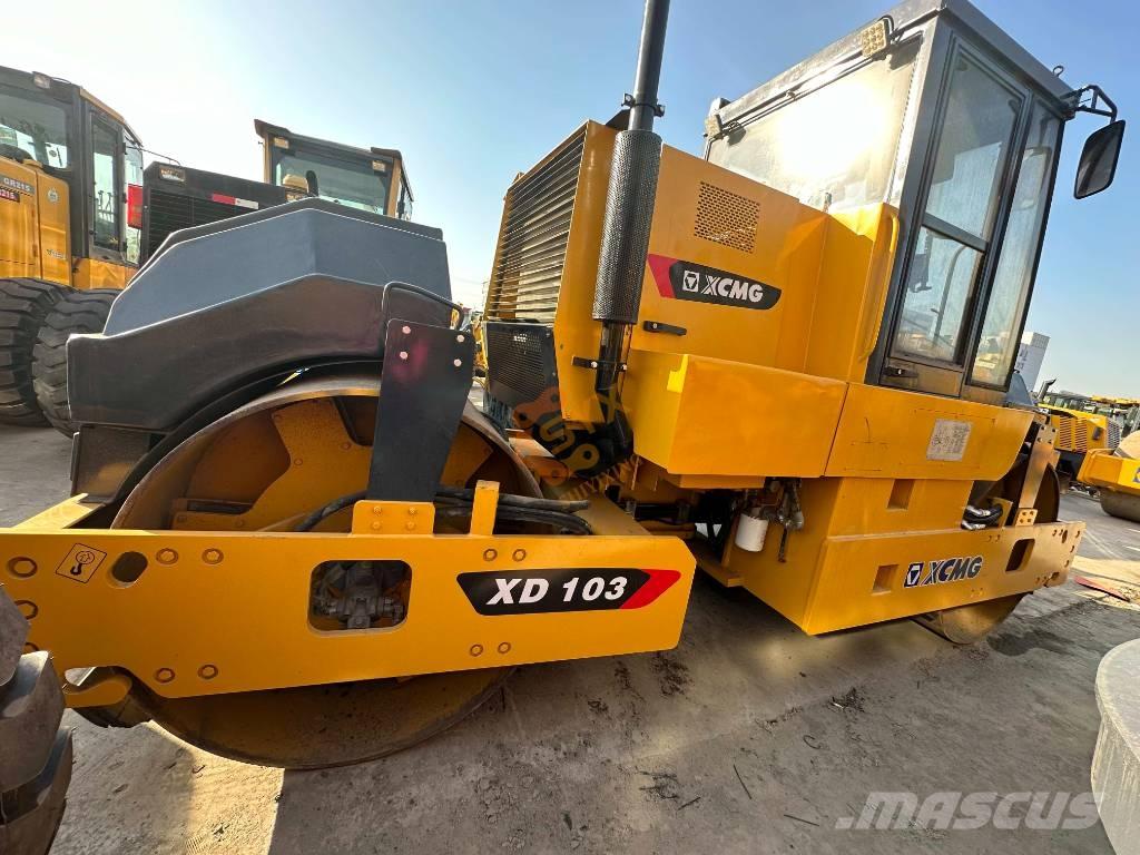 XCMG XD 103 Уплътнители за почва
