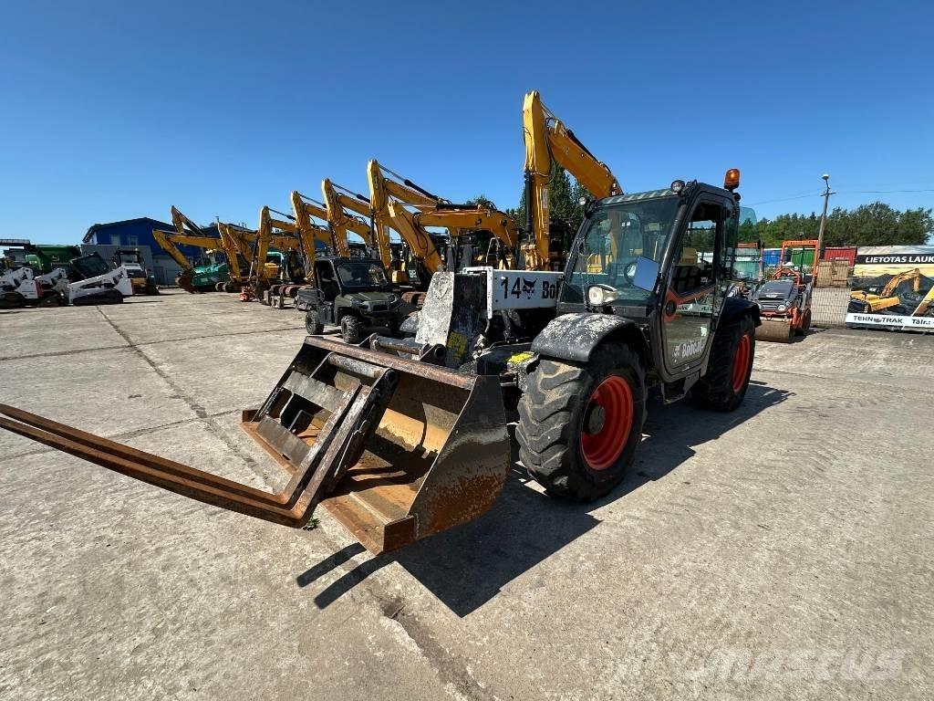 Bobcat TL 30.60 Телескопични товарачи