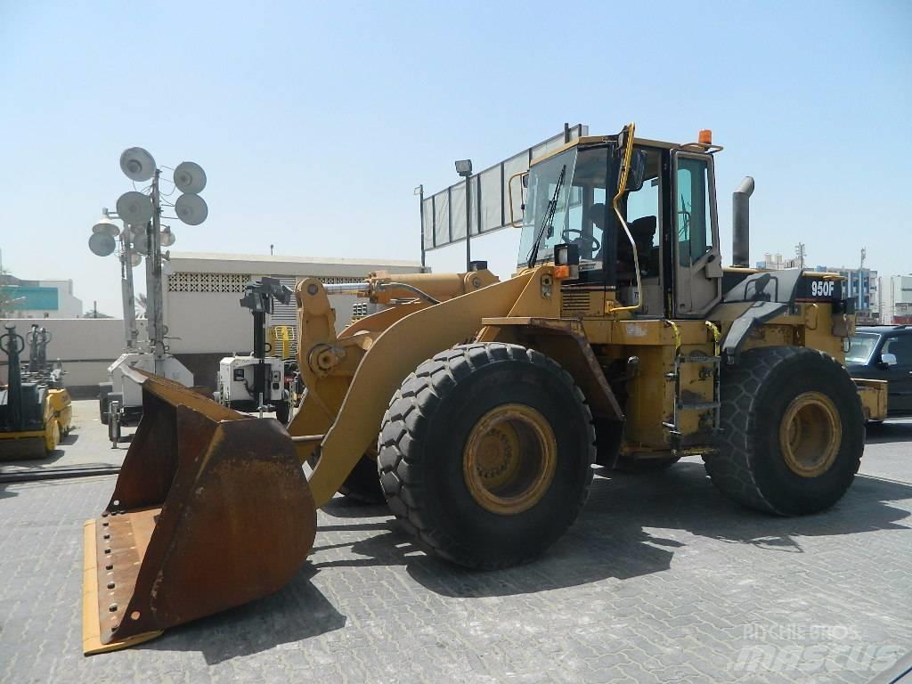 CAT 950 F II Колесни товарачи