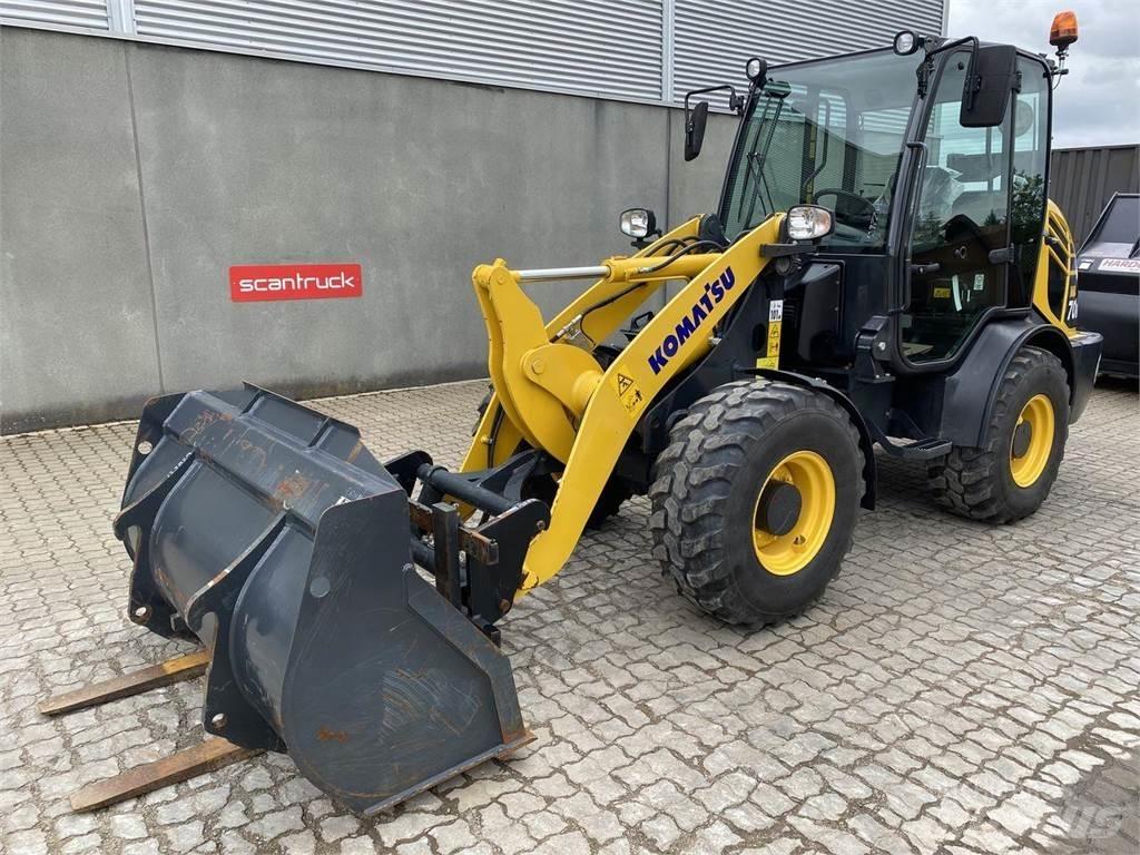 Komatsu WA70M-8EO Многофункционални товарачи