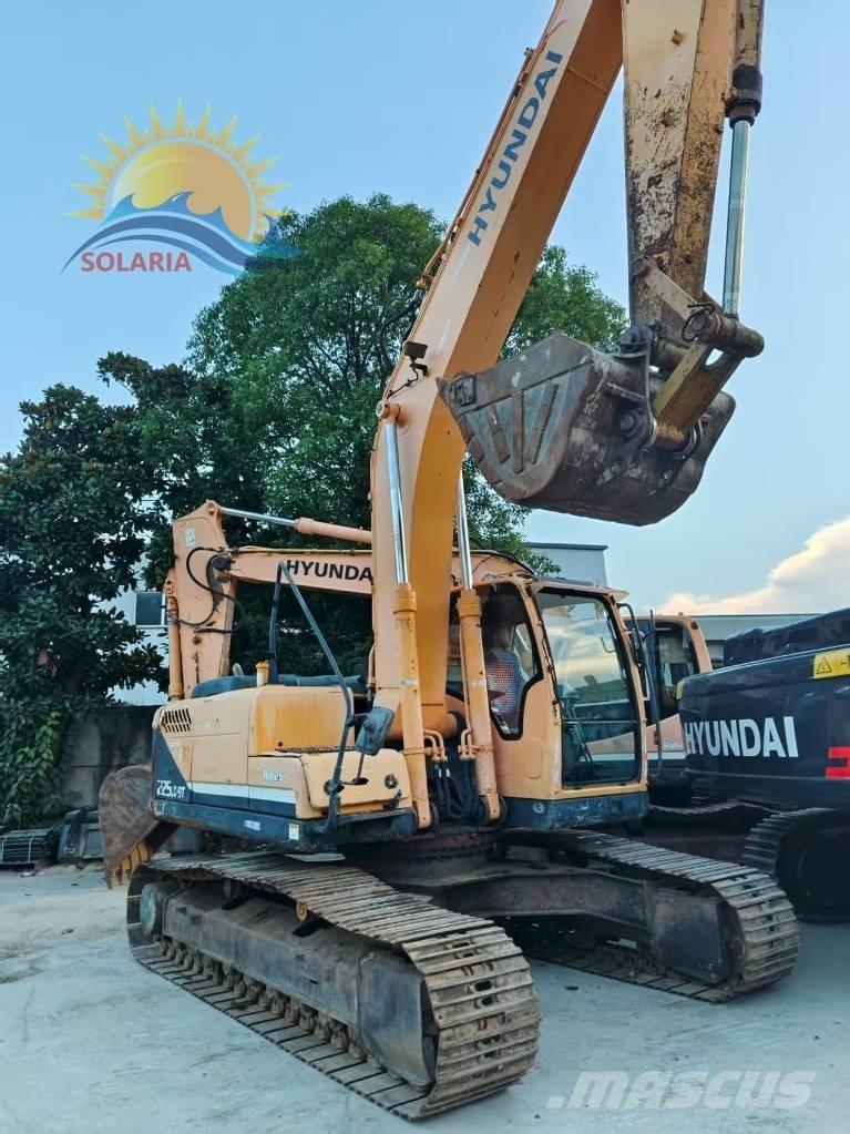 Hyundai R225LC-9 Верижен екскаватор