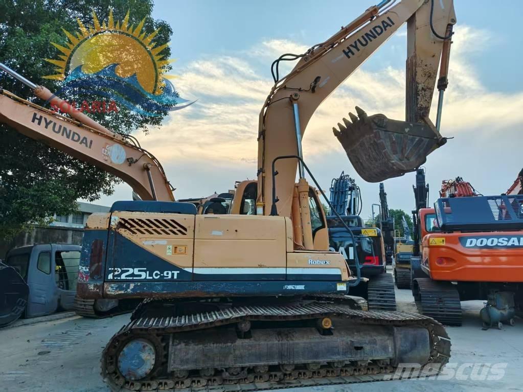 Hyundai R225LC-9 Верижен екскаватор
