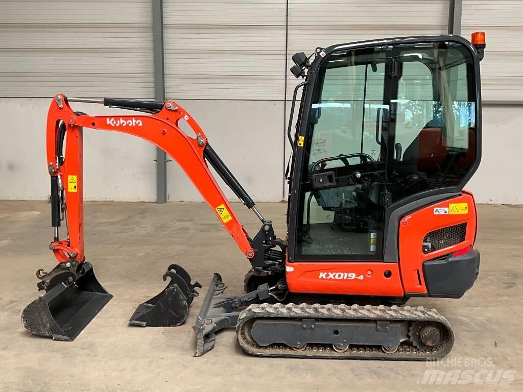 Kubota KX 019-4 Мини екскаватори < 7 т