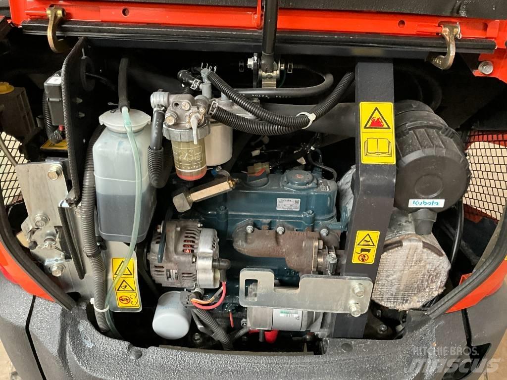 Kubota KX 019-4 Мини екскаватори < 7 т