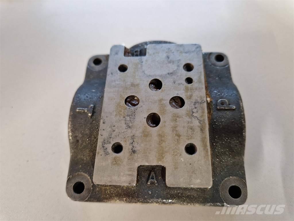 Rottne 081-0008 Хидравлични