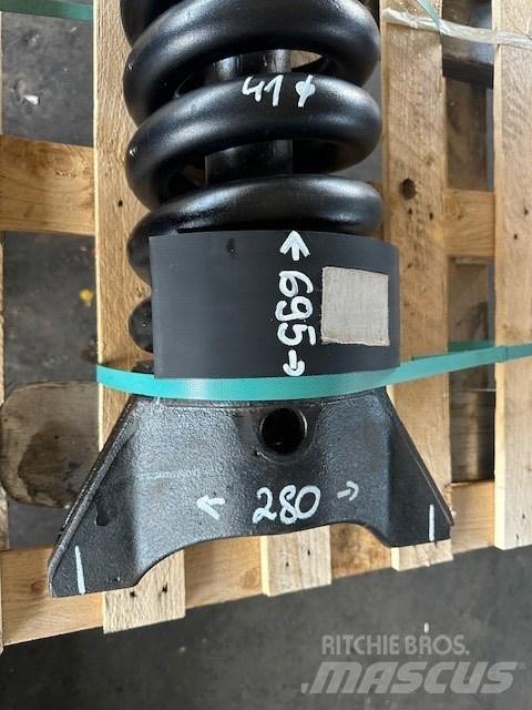 Doosan NAPINACZ Релси, вериги и ходова част

