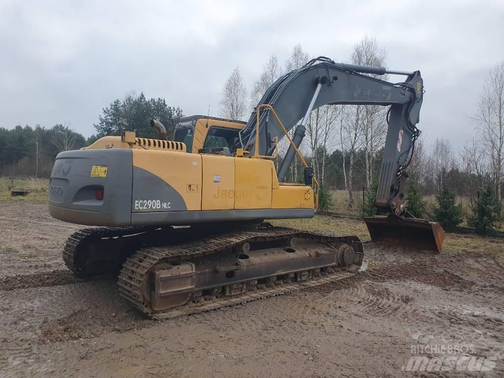 Volvo 290 Верижен екскаватор