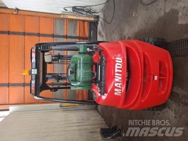 Manitou MI25G Камиони за херавни местности