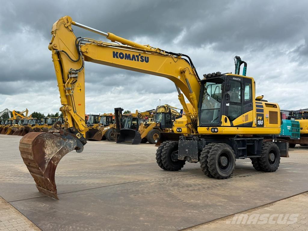 Komatsu PW180-11 Колесни екскаватори