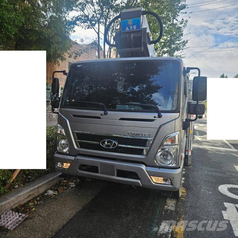 Horyong SKY320 Моторизирани платформи с талига