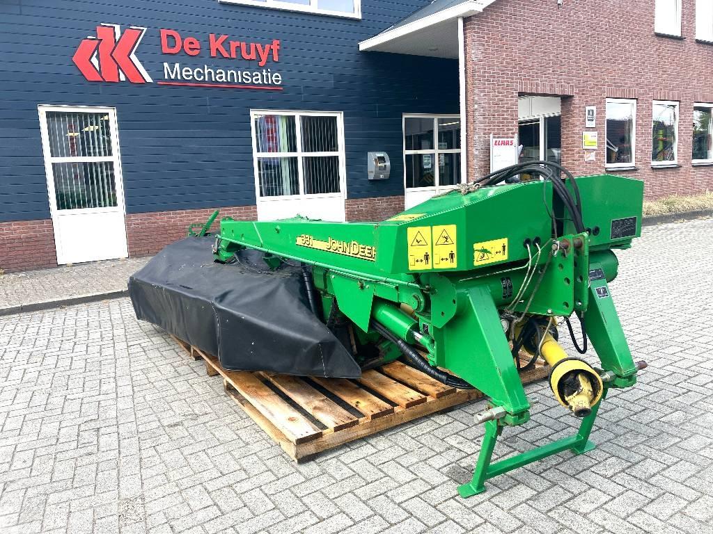 John Deere CC0331 Косачки