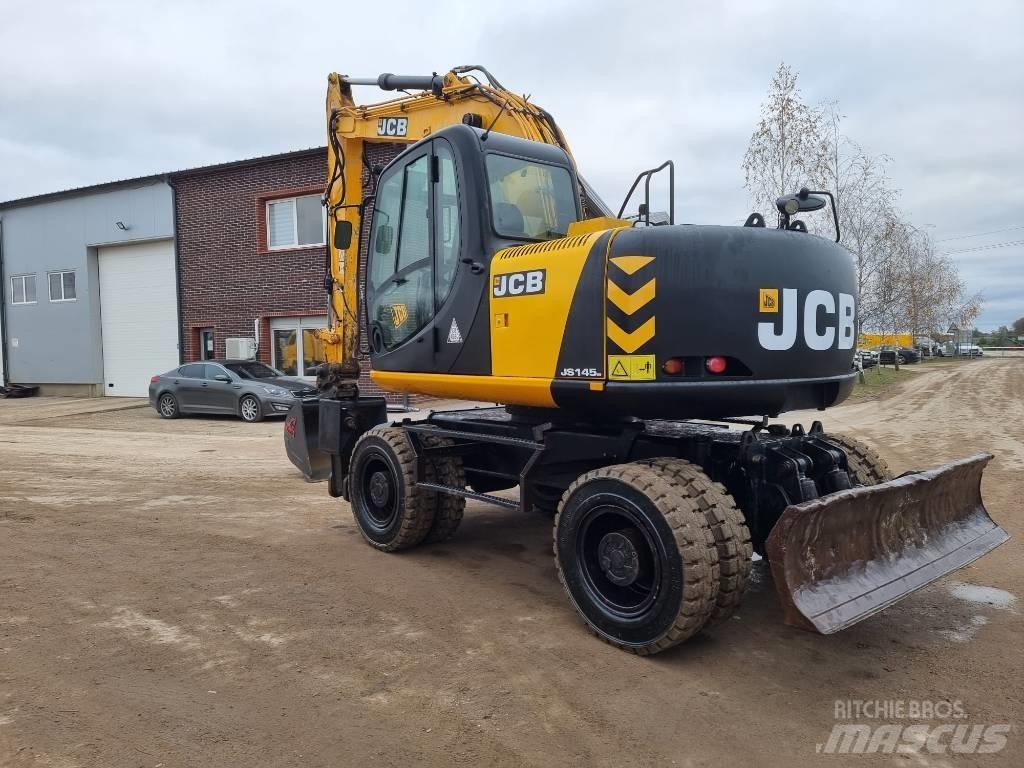 JCB JS 145 W Колесни екскаватори