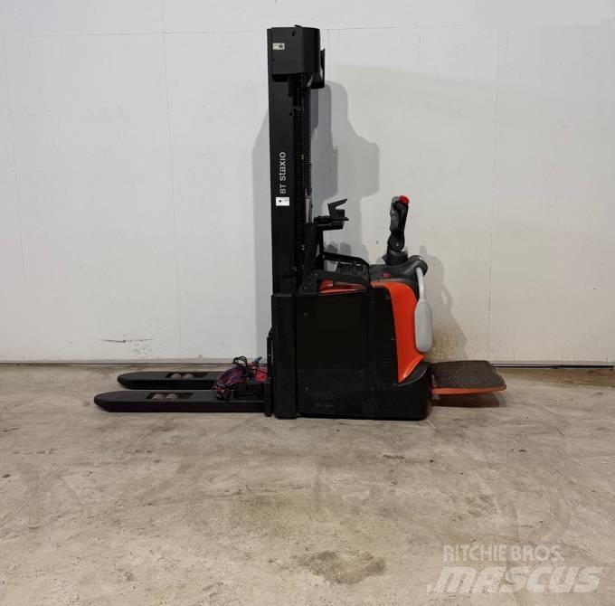 BT truck SPE 140L Колички високоповдигачи с теглич